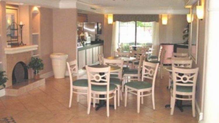 Motel 6 Beaumont Midtown Restaurant