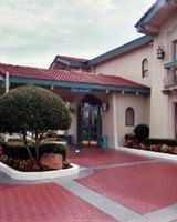 Motel 6 Farmers Branch
