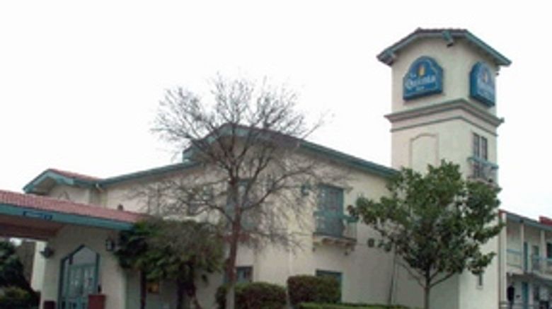 Baymont Inn/Suites San Antonio/Wurzbach Exterior