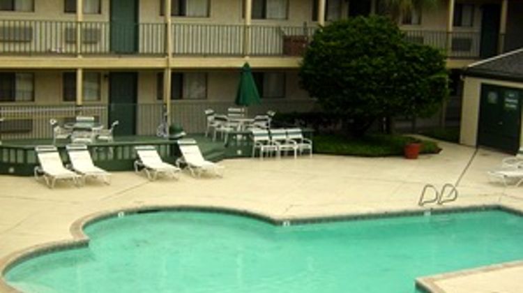 Amerihome Inn & Suites Pool