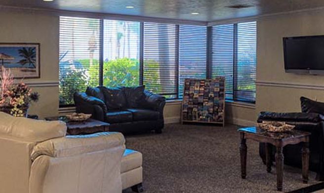 Clarion Pointe Galveston Lobby