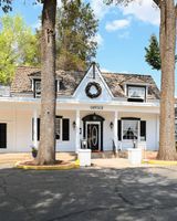 Parry Lodge