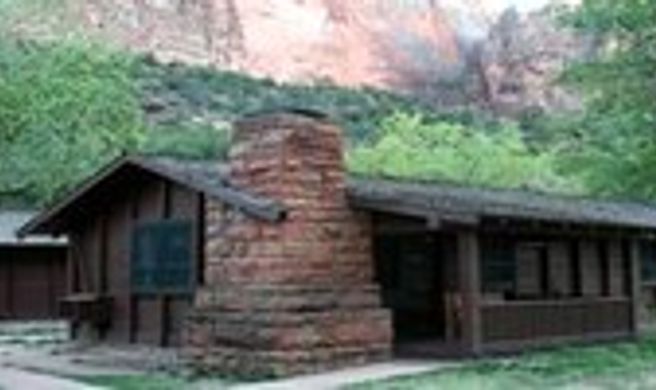 Zion Lodge Exterior