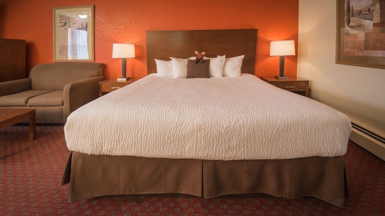 <b>New Englander Inn Bennington Room</b> <b>New Englander Inn Bennington Room</b>