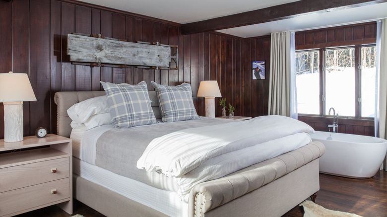 <b>Edson Hill Room</b>