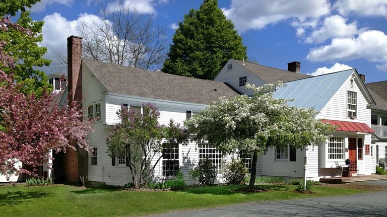 Quechee Inn at Marshland Farm Exterior