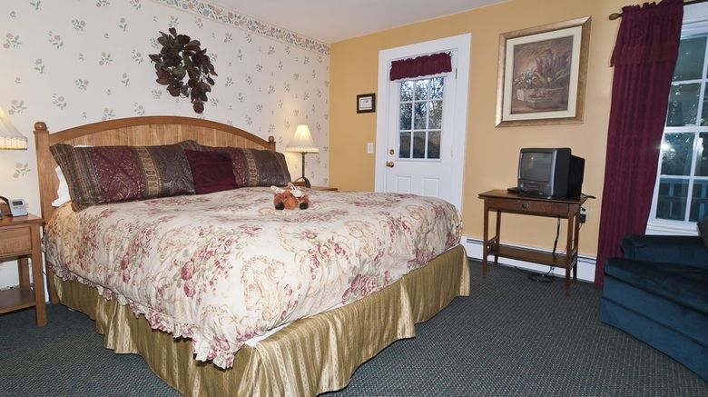 <b>Tucker Hill Inn Room</b>