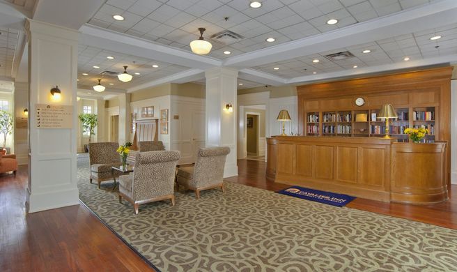 Cavalier Inn at University of Virginia Lobby