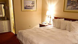 Magnuson Hotel Virginia Beach Suite