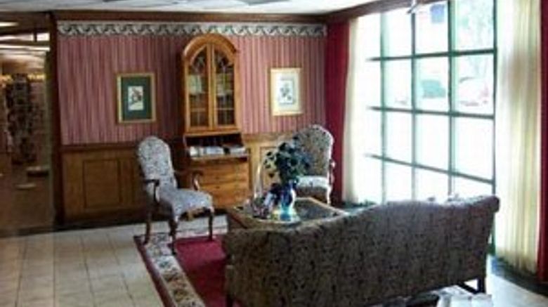 Travelodge by Wyndham Petersburg Lobby