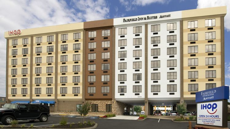 Fairfield Inn & Suites Alexandria West Exterior