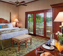The Tides Inn Room