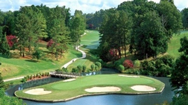 <b>Williamsburg Woodlands Hotel & Suites Golf</b>