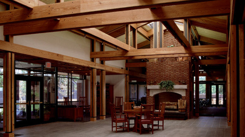 <b>Williamsburg Woodlands Hotel & Suites Lobby</b>