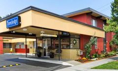 Travelodge Seattle University