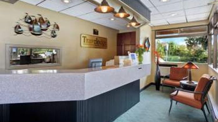Travelodge Seattle University Lobby