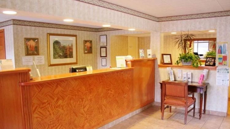 Fountain Park Motel Lobby