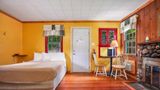 <b>Birchcliff Resort Room</b>