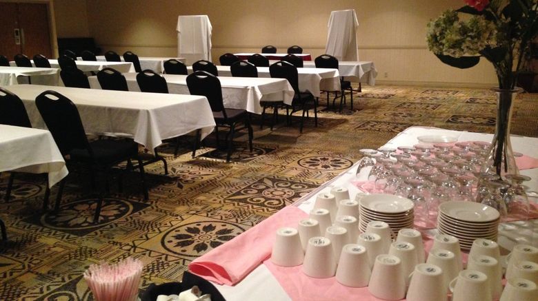 <b>Days Inn La Crosse Conference Center Meeting</b>