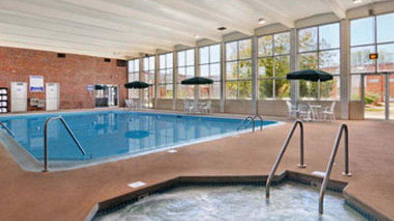 <b>Days Inn La Crosse Conference Center Pool</b>
