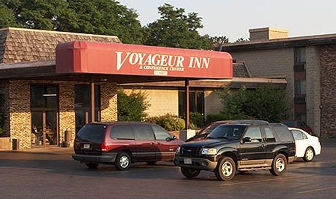 Voyageur Inn & Conference Center Exterior