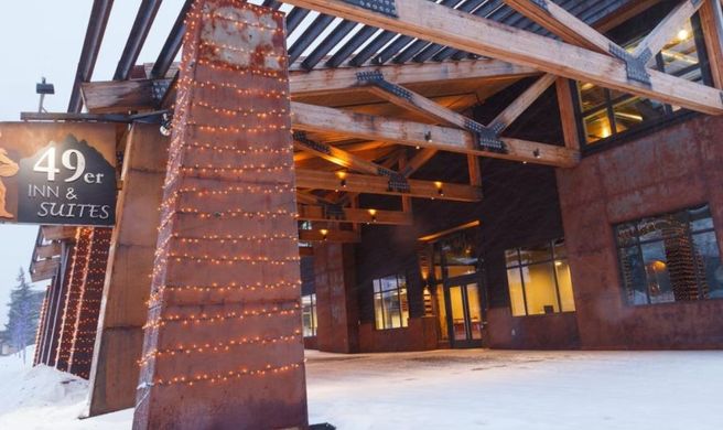 49'er Inn & Suites Exterior