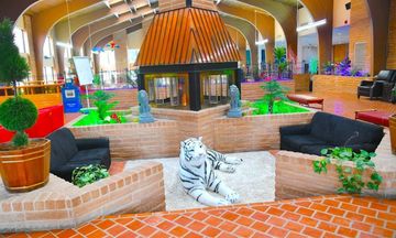 Douglas Inn & Conference Center