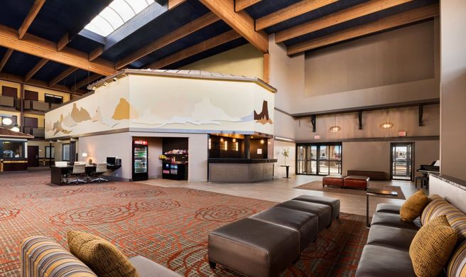 Red Lion Hotel Gillette Lobby