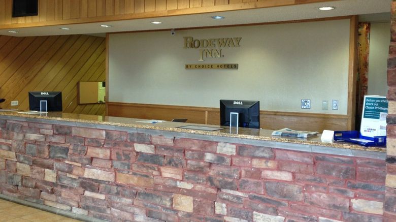 <b>Motel 6 Rawlins Lobby</b>
