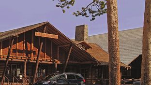 Lake Lodge Cabins