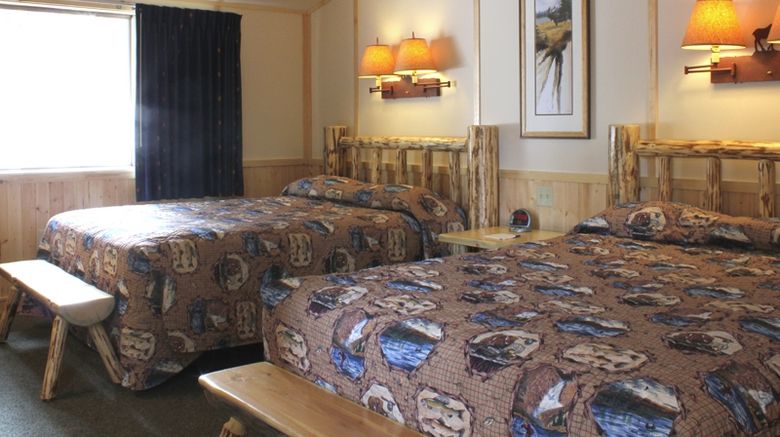 <b>Lake Lodge Cabins Room</b>
