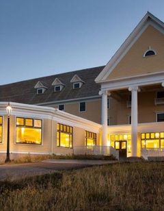 Lake Yellowstone Hotel & Cabins