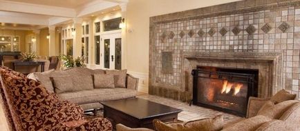 Lake Yellowstone Hotel & Cabins Lobby