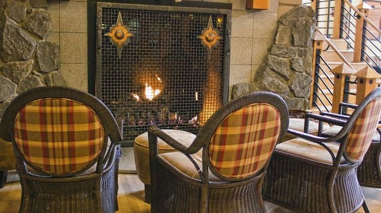 Old Faithful Snow Lodge & Cabins Lobby
