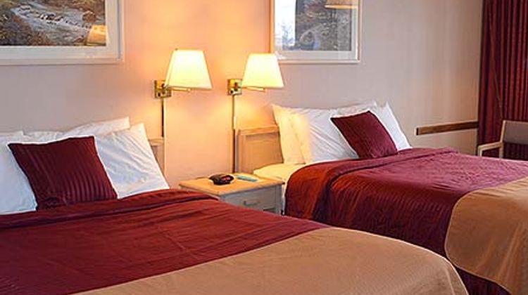 National 9 Gillette Room