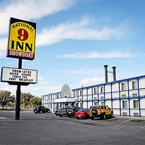 National 9 Inn-Showboat