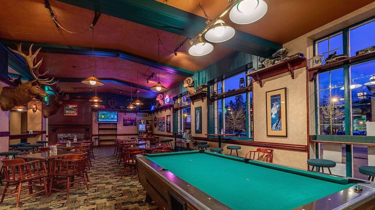 Athabasca Hotel Bar/Lounge