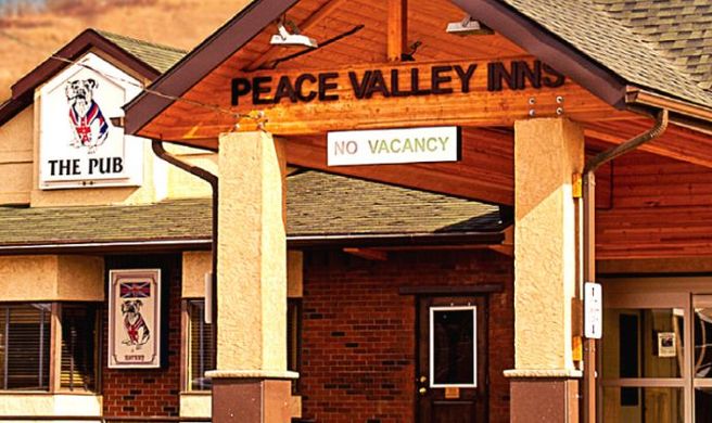 Peace Valley Inn Exterior