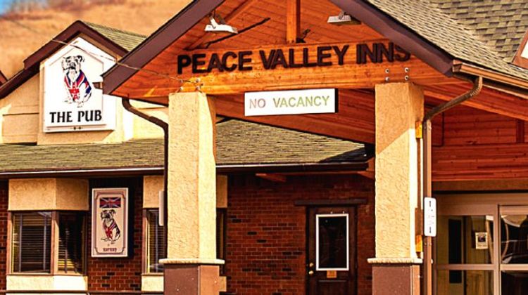 Peace Valley Inn Exterior