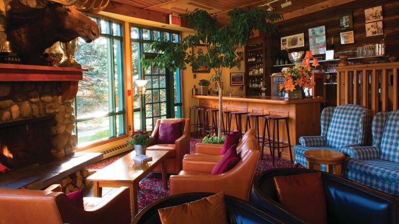 <b>Post Hotel Lobby</b>