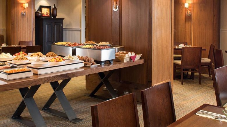 <b>Banff Aspen Lodge Restaurant</b>