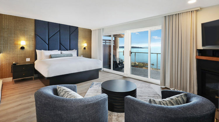 Kingfisher Pacific Resort & Spa Room