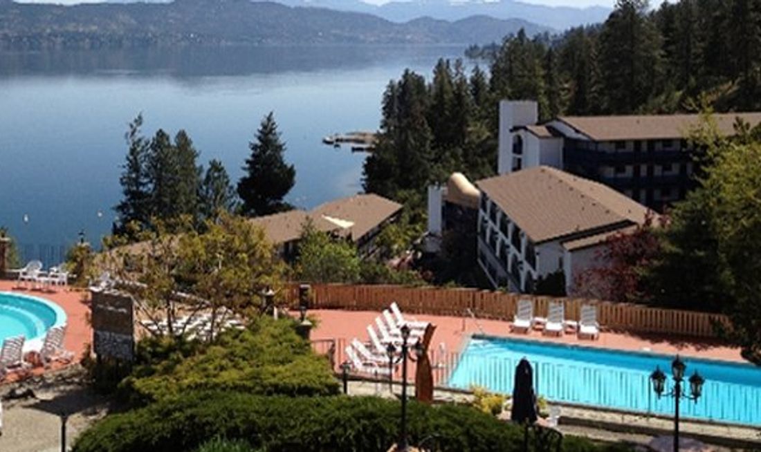 Lake Okanagan Resort Exterior
