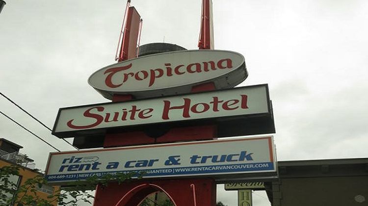 Tropicana Suite on Robson Exterior