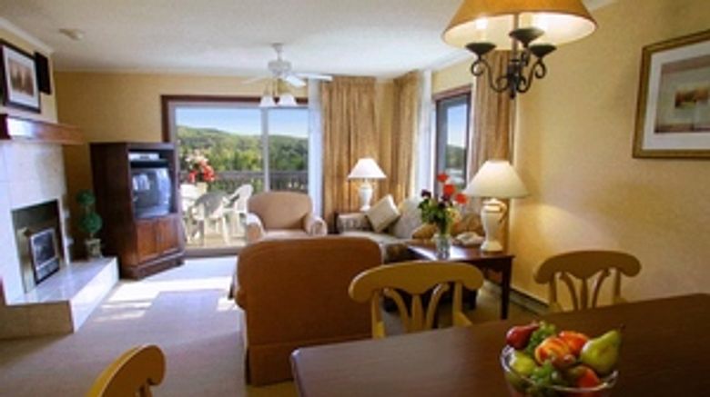 <b>Deerhurst Resort Suite</b>