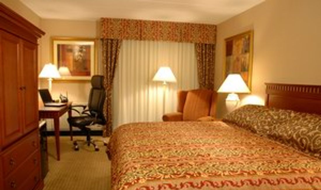 Sunbridge Hotel & Conference Centre Room