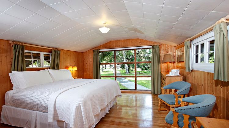 Killarney Mountain Lodge Room