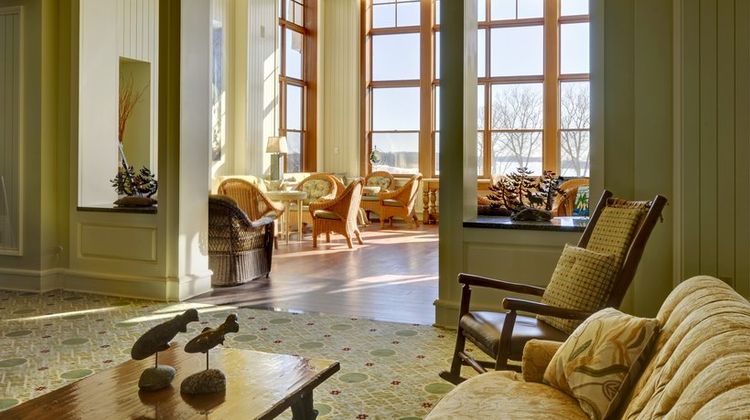 JW Marriott The Rosseau Muskoka Resort Lobby