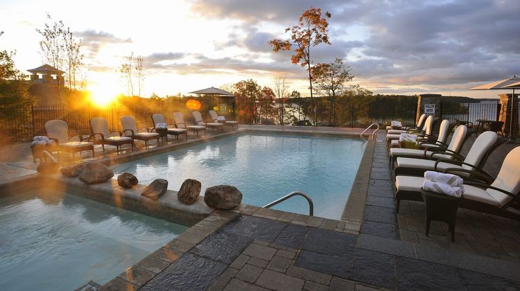 JW Marriott The Rosseau Muskoka Resort Spa