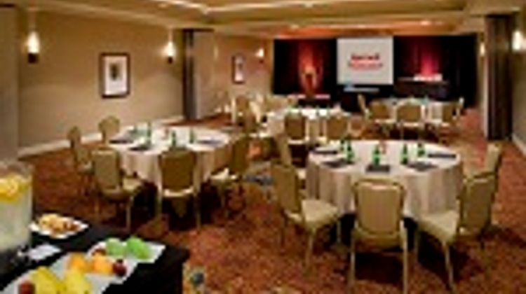 Toronto Airport Marriott Hotel Meeting